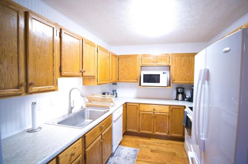 16132 Bailor Rd, Laurelville OH  43135-9504 exterior