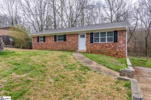 57 Maxie Ave, Greenville, SC 29611-5928