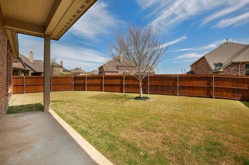 2926 Morning Star Dr, Oak Point TX 75068-7825 exterior