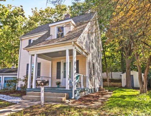 37 Carely Ave, Norwich, CT 06351-2313