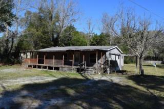 7451 95th St, Chiefland, FL 32626-4108