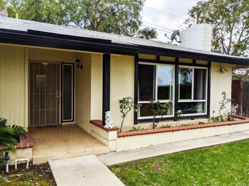 1502 Sunview Dr, Orange, CA 92865-1743