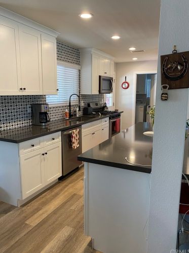 28950 Pebble Beach Dr, Menifee CA  92586-2818 exterior