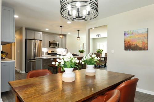 4445 Upham Ave, Milwaukee WI  53220-5122 exterior