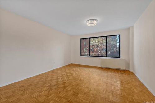 3240 Netherland Ave, Bronx, NY 10463-3400