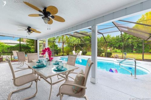 2949 Darien Rd, Fort Pierce, FL 34952-5846