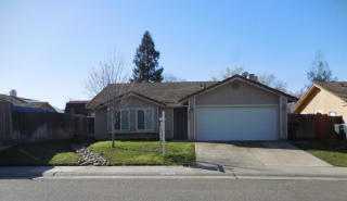 9040 Carlisle Ave, Sacramento CA  95829-1422 exterior