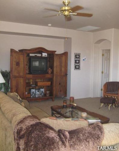 2442 Tom Watson Dr, Tucson AZ  85742-8534 exterior