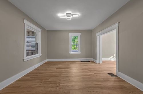 223 Berkley Ave, Pittsburgh PA  15221-4803 exterior