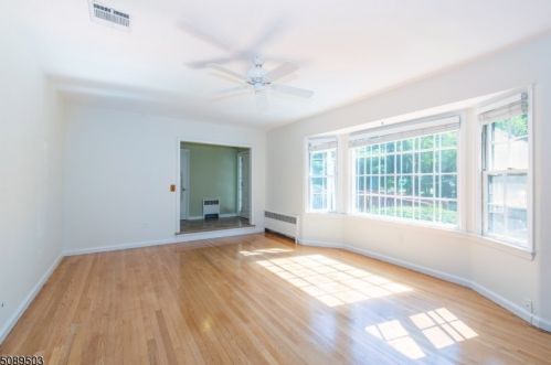 250 Jacksonville Rd, Lincoln Park NJ  07035-1505 exterior