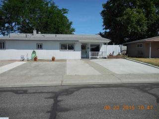 2210 Concord St, Richland, WA 99352-4016