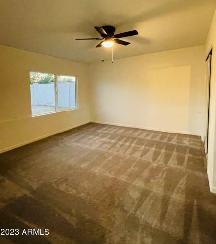 5658 37th Dr, Phoenix AZ  85019-2102 exterior