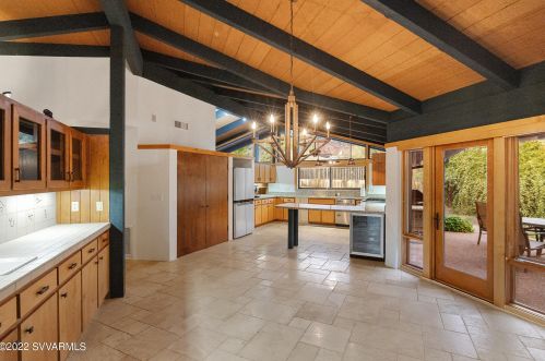 110 Sage Dr, Sedona AZ 86336-7080 exterior