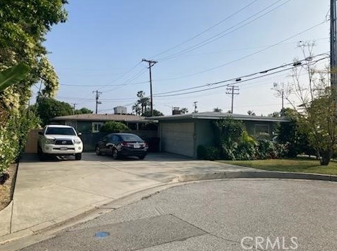 610 Barranca Ave, Glendora, CA 91740-4157