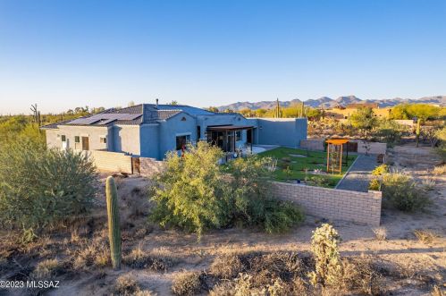 4358 Lambert Ln, Tucson AZ  85742-9084 exterior