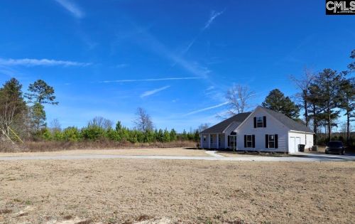 322 Lachicotte Rd, Lugoff, SC 29078-8902