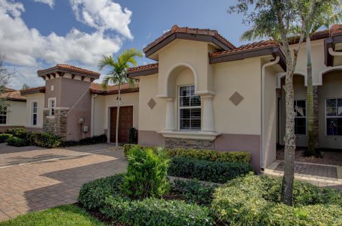 14611 Barletta Way, Delray Beach, FL 33446-2173