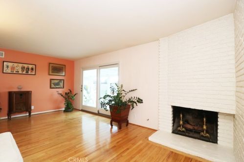 1032 Chestnut Ave, Orange CA 92867-3832 exterior