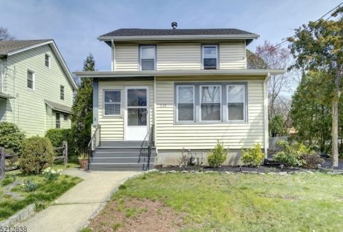 119 Amsterdam Ave, Roselle, NJ 07203-1014