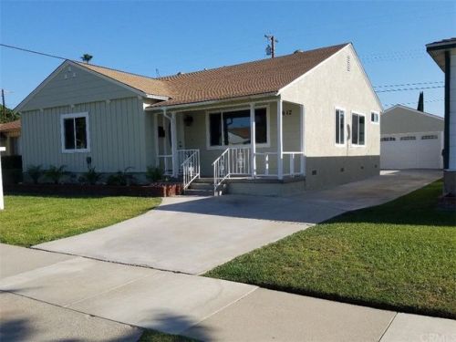 2612 Dashwood St, Lakewood, CA 90712-2113