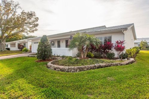9010 40th St, Pinellas Park, FL 33782-5622