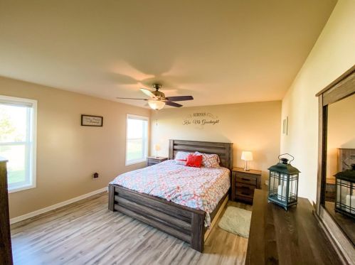 536 Falk Dr, Edgerton WI  53534-2159 exterior