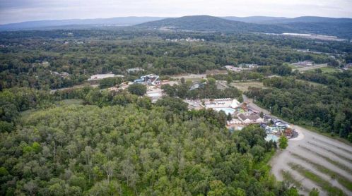 207 Osborne Hill Rd, Fishkill NY  12524-2529 exterior