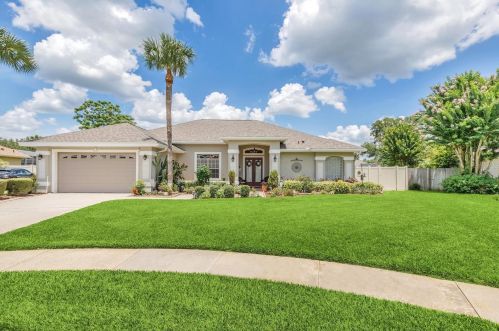 1640 Bear Crossing Cir, Apopka, FL 32703-6847