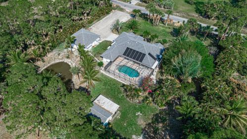 16702 87th Ln, Town Of Loxahatchee Groves FL  33470-1732 exterior