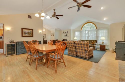23 Nassau Ave, Babylon NY  11704-2814 exterior