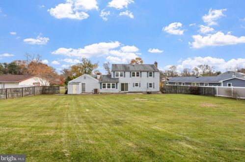 16 Turner Ln, Willingboro NJ  08046-3622 exterior