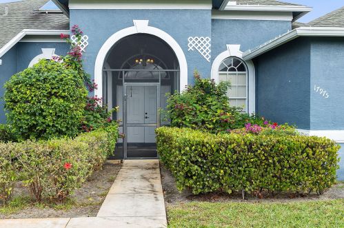 17975 83rd Pl, Town Of Loxahatchee Groves FL  33470-2616 exterior