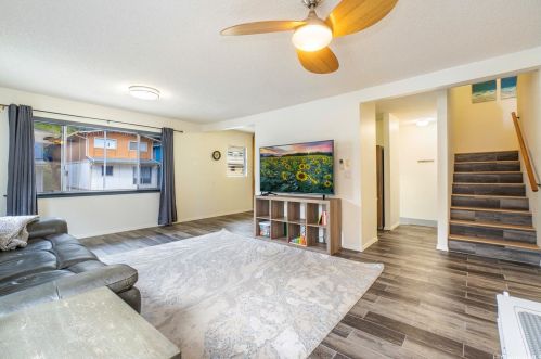 2437 Akepa St, Pearl City HI  96782-1069 exterior