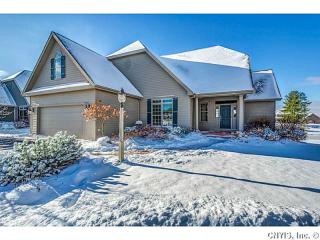 103 Gadwall Ln, Manlius, NY 13104-9395