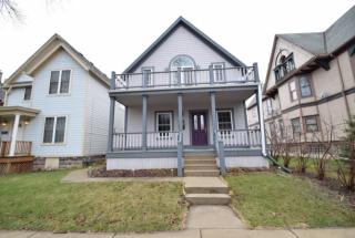 2337 Palmer St, Milwaukee, WI 53212-3244