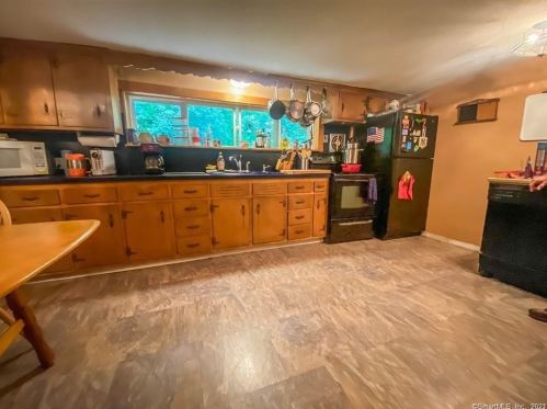 443 Main St, Terryville CT  06786-6809 exterior