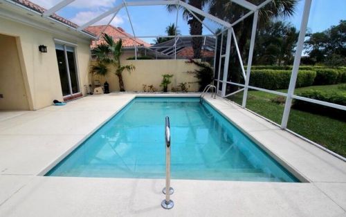4772 Orchard Ln, Delray Beach, FL 33445-5303
