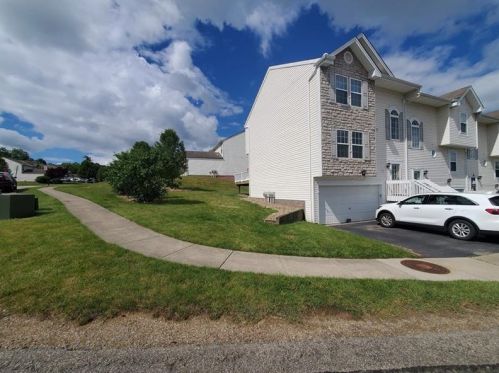 500 Pine Valley Dr, Imperial, PA 15126-9334