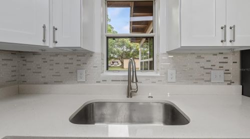 280 Triplet Lake Dr, Casselberry FL  32707-3316 exterior