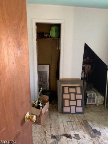 650 Rdg Rd, West Milford Lakes NJ  07480-2070 exterior