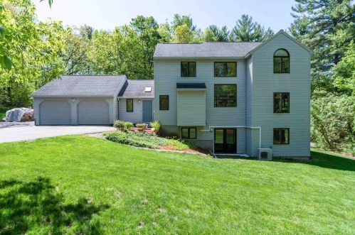 32 Proctor Hill Rd, Hollis, NH 03049-6428