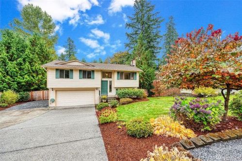 15826 199th Ave, Woodinville, WA 98077-9422