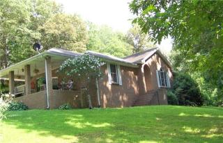 5896 Watkins Ford Rd, Southside, TN 37171-9169