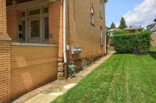 40 Chalfonte Ave, Pittsburgh, PA 15229-1825