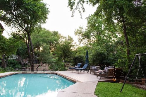 830 Belt Line Plz, Richardson TX 75080-5502 exterior