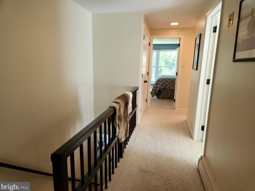 107 Quintynnes Dr, Wilmington DE  19807-1435 exterior