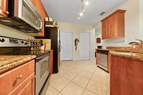 1312 Coastal Bay Blvd, Boynton Beach, FL 33435-7828
