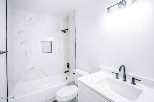 7702 Davenport Dr, Scottsdale AZ 85260-4375 exterior