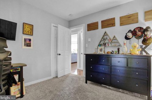 1024 Kercher Ave, Dauberville PA  19533-9389 exterior