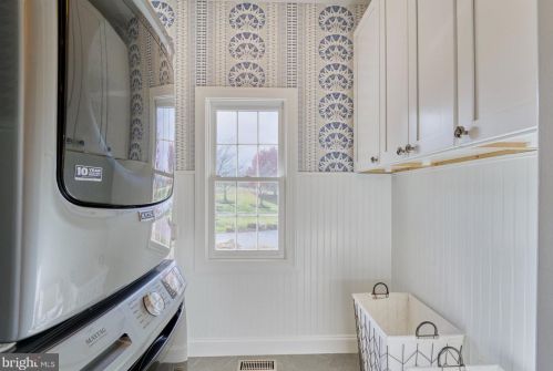 40280 Spectacular Bid Pl, Leesburg VA  20176-7173 exterior